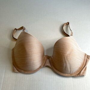 3/$25 Victoria Secret Uplift Semi Demi Underwire Lightly Padded Bra. Size 32DD